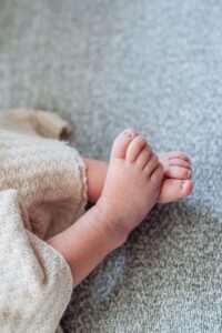 Newborn Lifestyle Sessions In Home