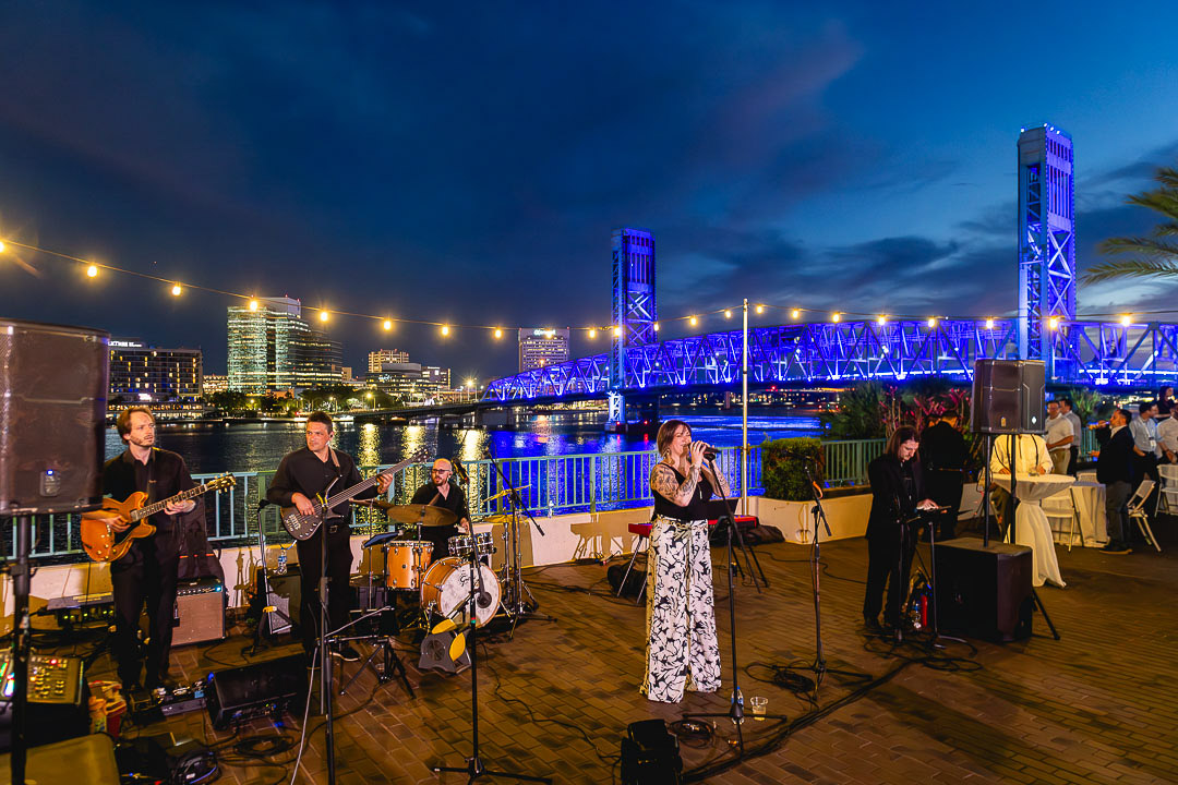 Corporate Event Photographer in Miami, FL – Final Night Party with Live Band Entertainment