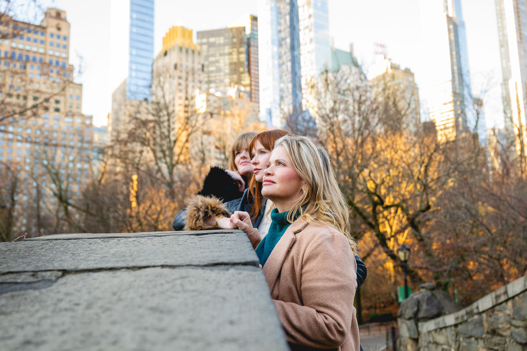Family reunion photo session in New York City.